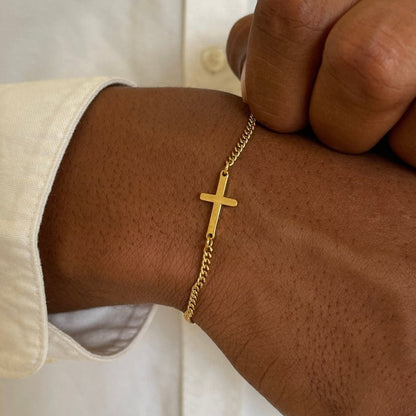 VORO® Cross Bracelet · 18K Gold