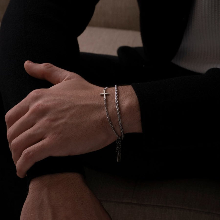 VORO® Cross Bracelet · Silver